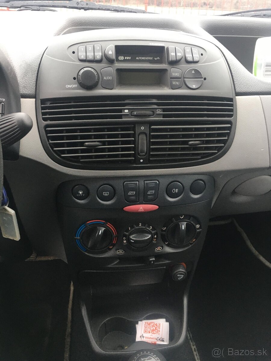 Fiat Punto 1.2 16v 2001 - 9