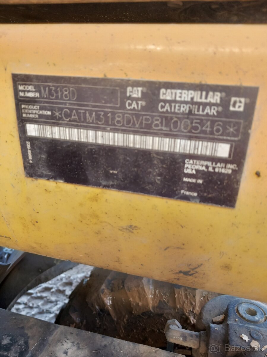 CAT 318 D - 9