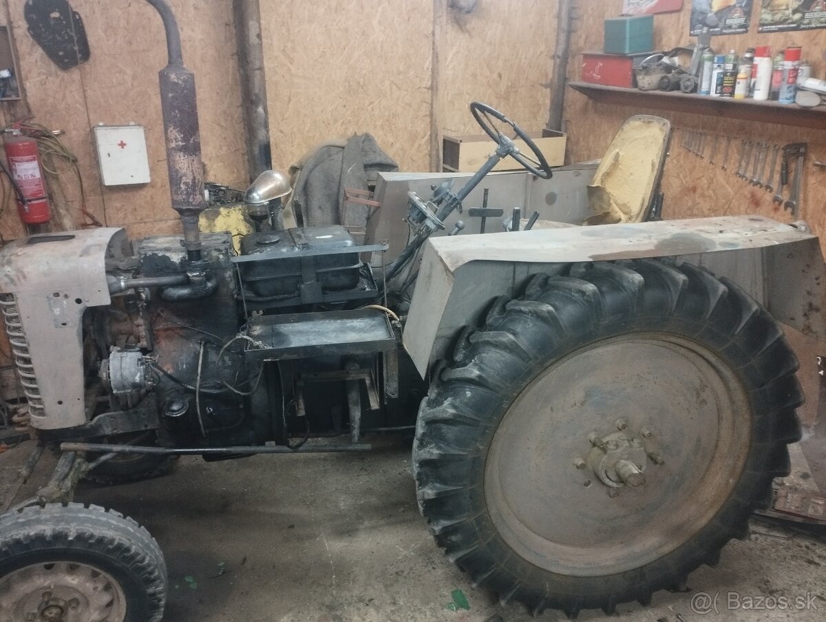 Predám Zetor 25 - 9