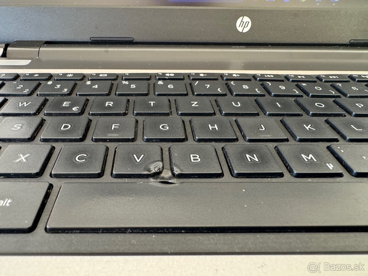 Šikovný notebook HP 250 G3 - 9