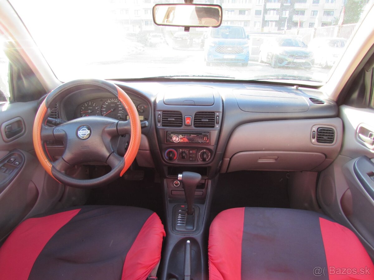 Nissan Almera 1.8 Comfort CVT - 9