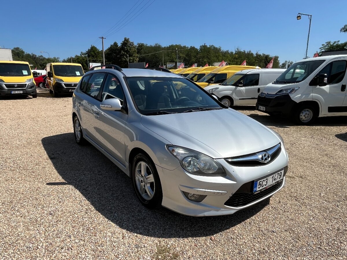 Hyundai i30 1.6CRDi 66kw - 9