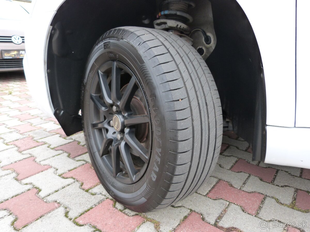 Škoda Yeti 1.2 TSI Active, klíma, vyhriev.sedadlá,ťažné - 9