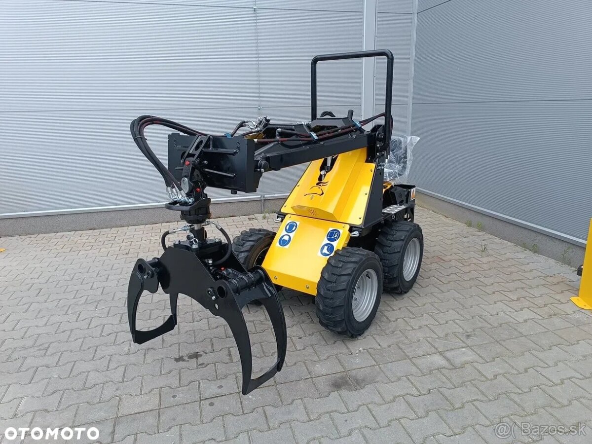 Predám mininakladač TUR N520 Briggs & Stratton 14HP - 9