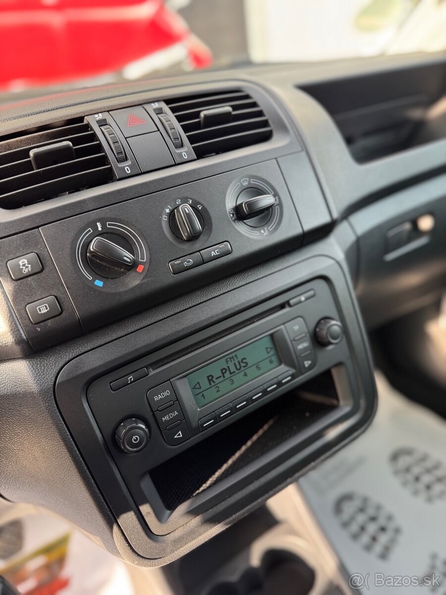 ŠKODA FABIA 1.4 2014 - 9