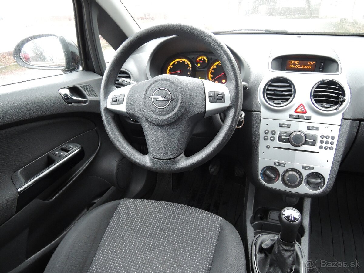 Opel Corsa, 1,2 i ČR 1.maj. 44tkm 2012 - 9