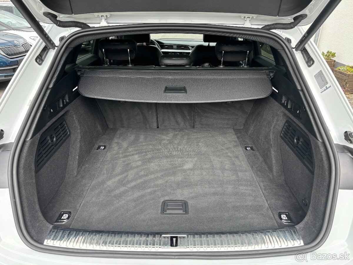 Audi E-tron 50 quattro S line - 9