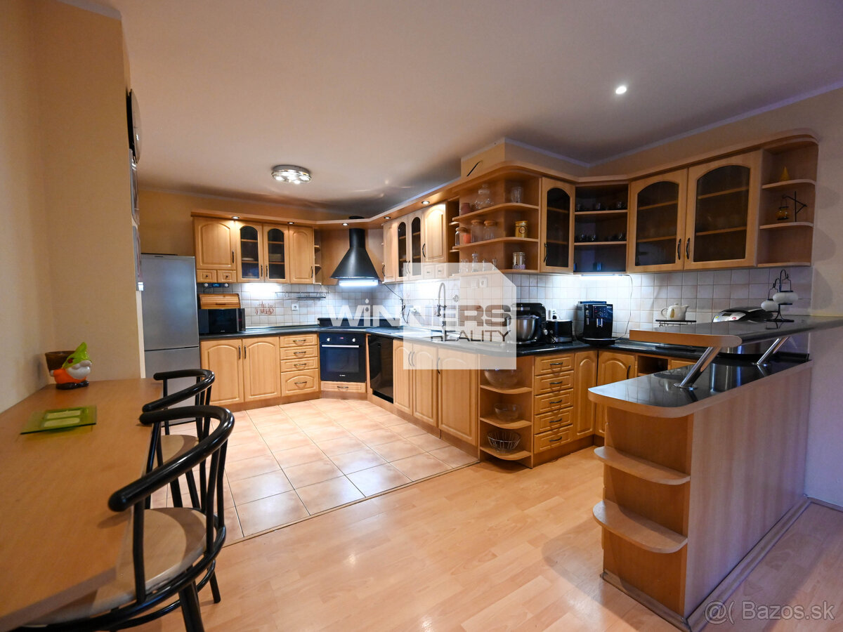 Ponúkame Vám na predaj rodinný dom, ponúkajúci komfortné býv - 9