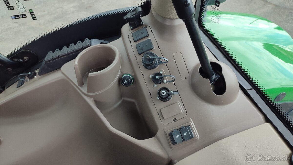 John Deere 6215 R Auto Powr - 9