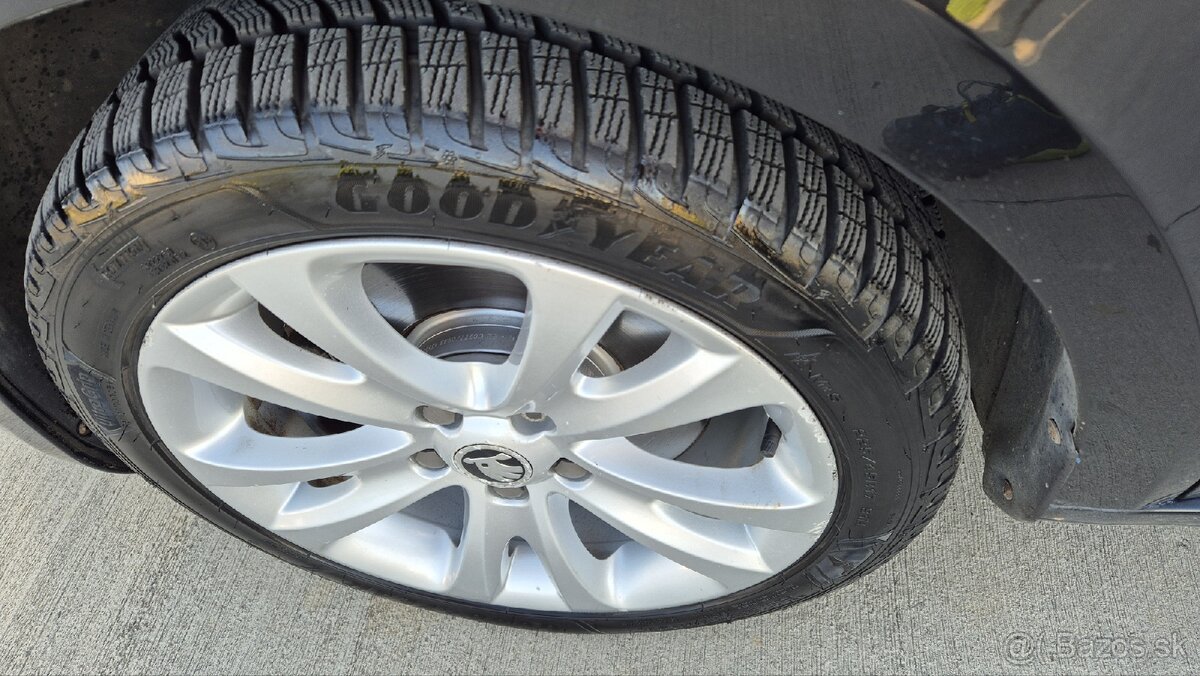 Škoda Superb Combi 2.0TDi DSG Facelift - 9