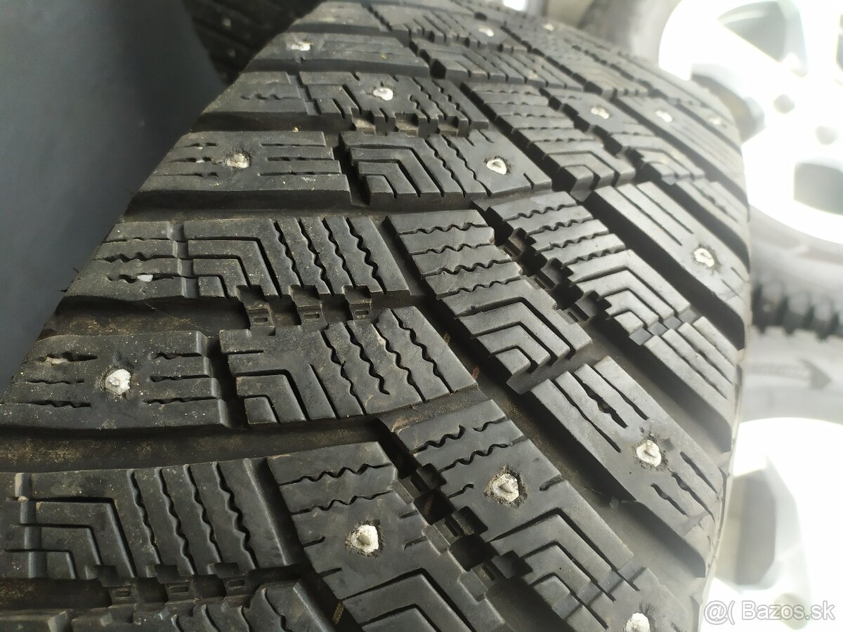 Kolesá Audi Q3 17" 5x112 215/65 R17 - - 9