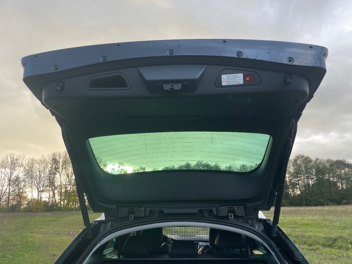 Peugeot 508 RXH - HYBRID - 9