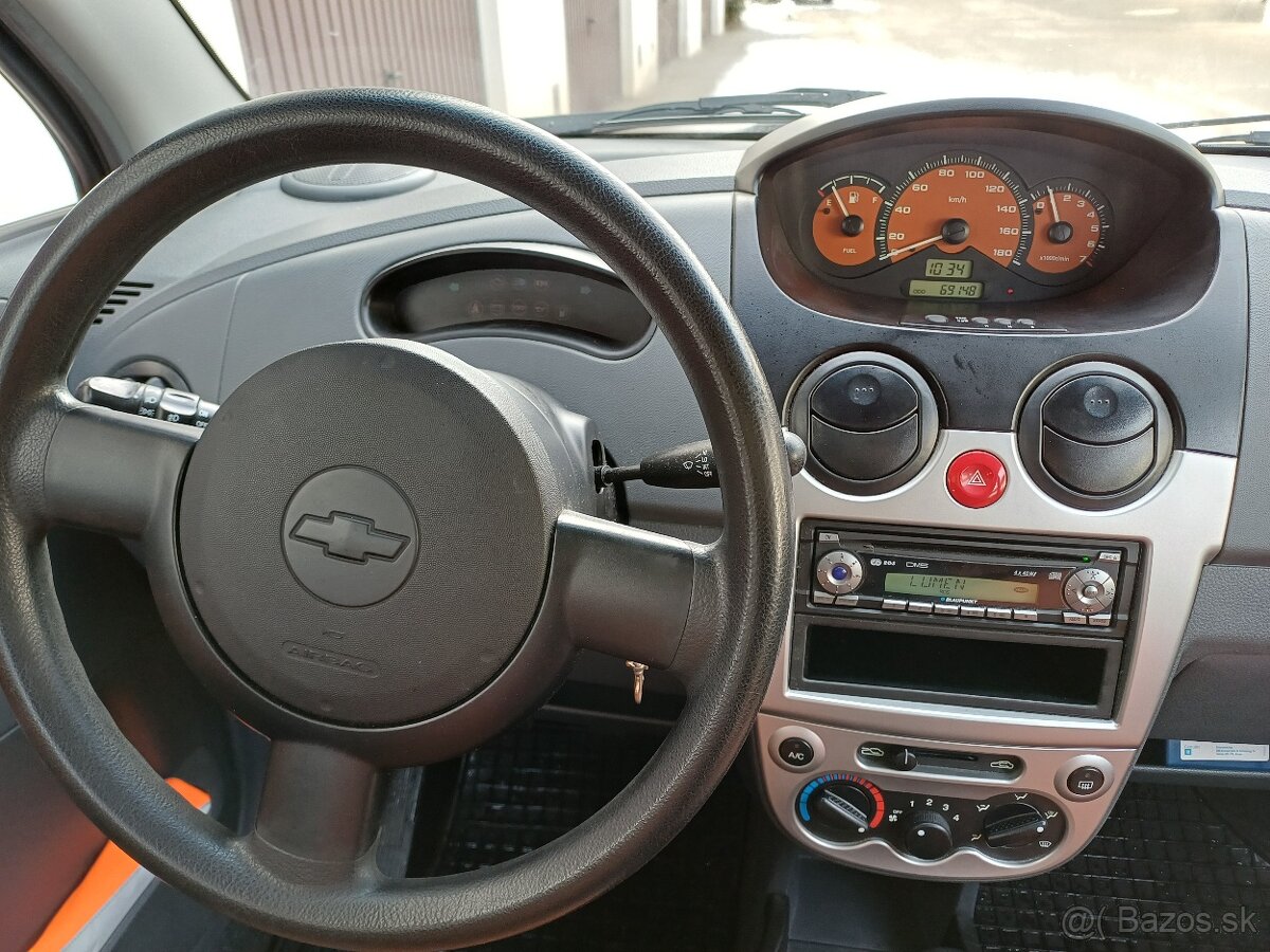 Chevrolet Spark - klíma - 69 000 Km - Nová STK EK - 9