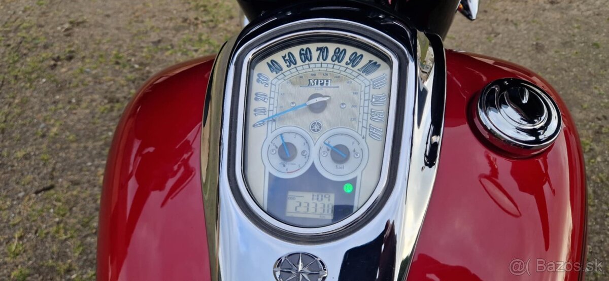 YAMAHA XV 1900 DELUXE 2014 - 9