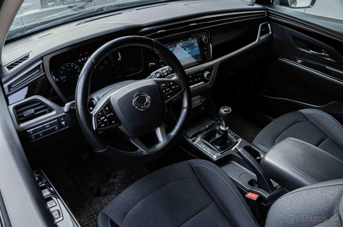 SsangYong Korando 1.5 Turbo e-XGI 163k Style - 9