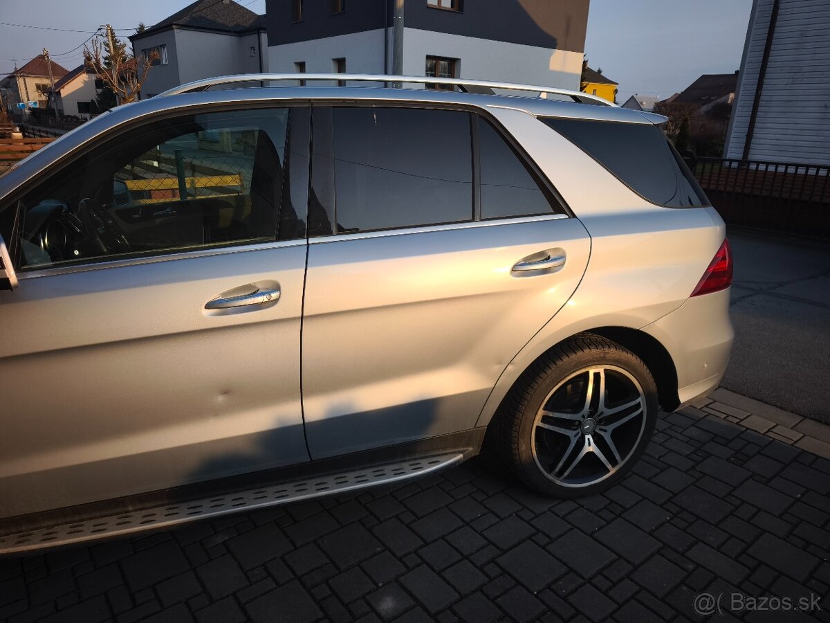 Mercedes Benz GLE 500 e - 9