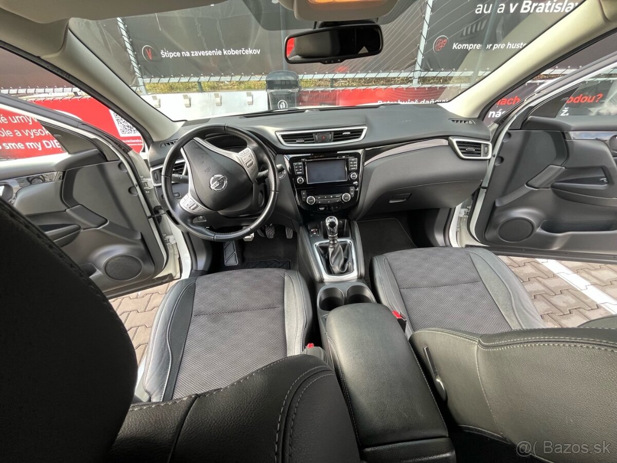 Nissan Qashqai 1,2 DIG-T Tekna+HW+Sunroof - 9