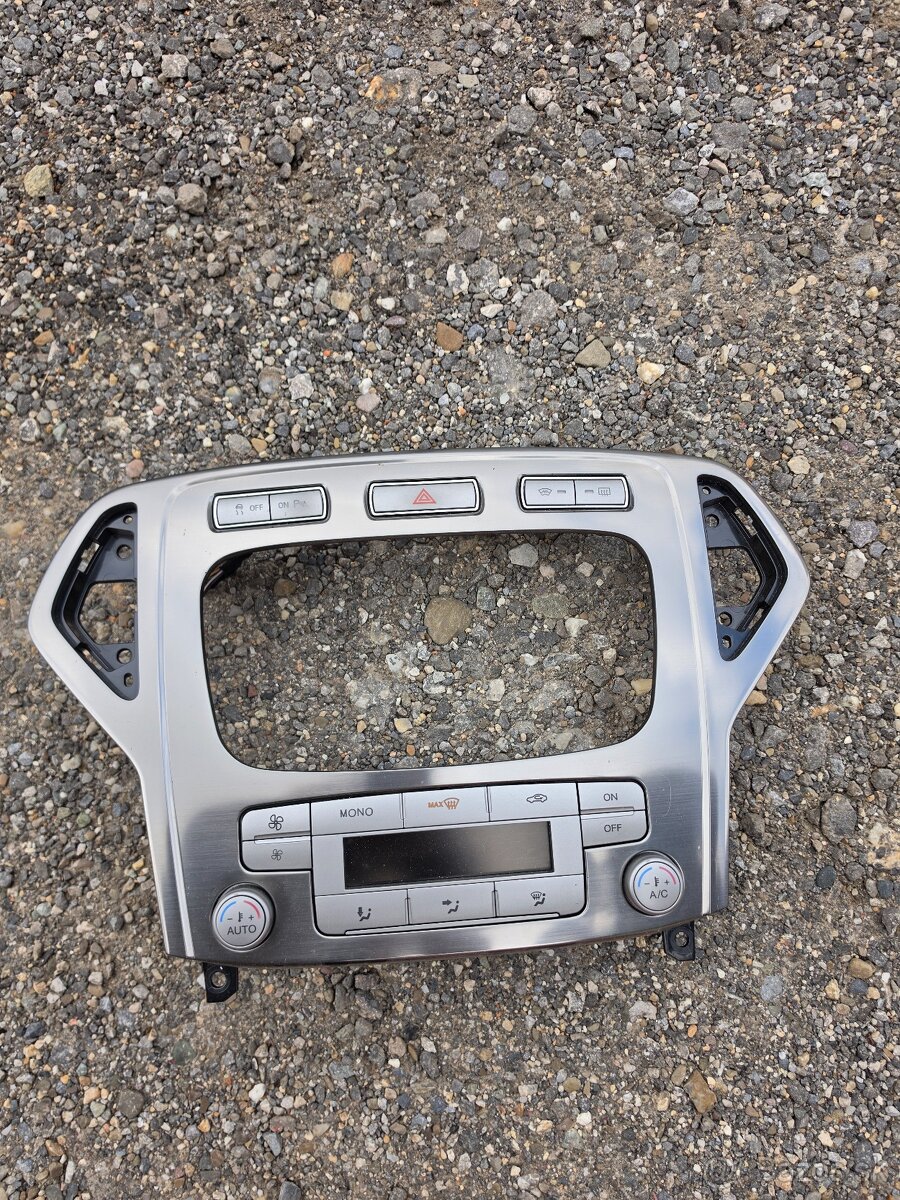 Diely na interiér ford mondeo mk4 - 9