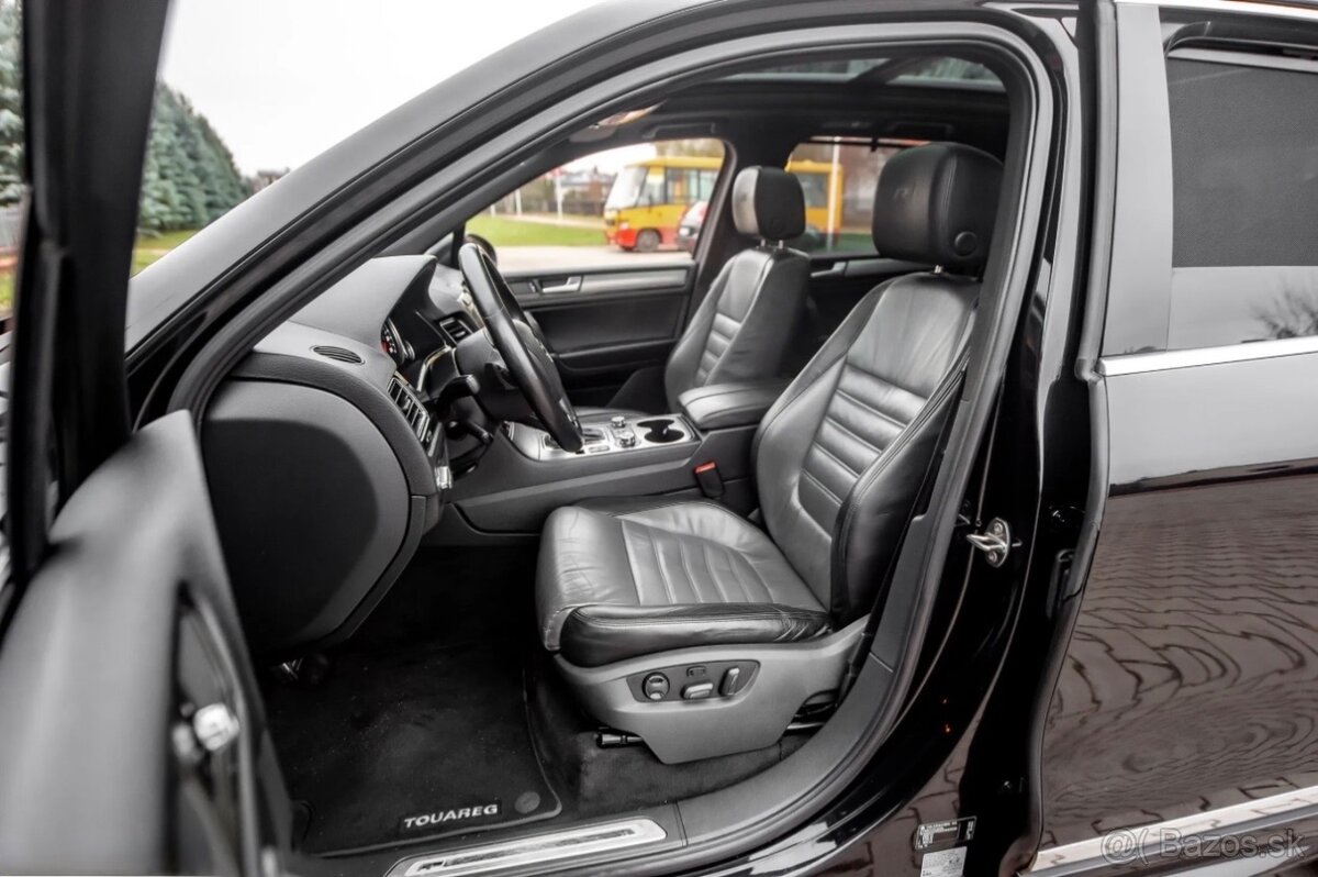 Volkswagen Touareg R-Line - 9