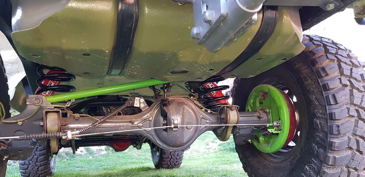 Toyota land cruiser lj73 - 9