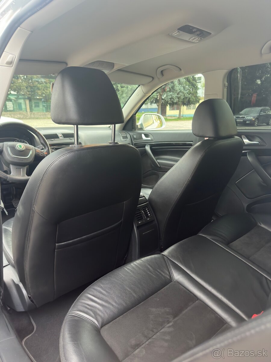 Škoda Octavia Combi Laurin Klement 2.0 TDI 103kW, MOD.2012 - 9