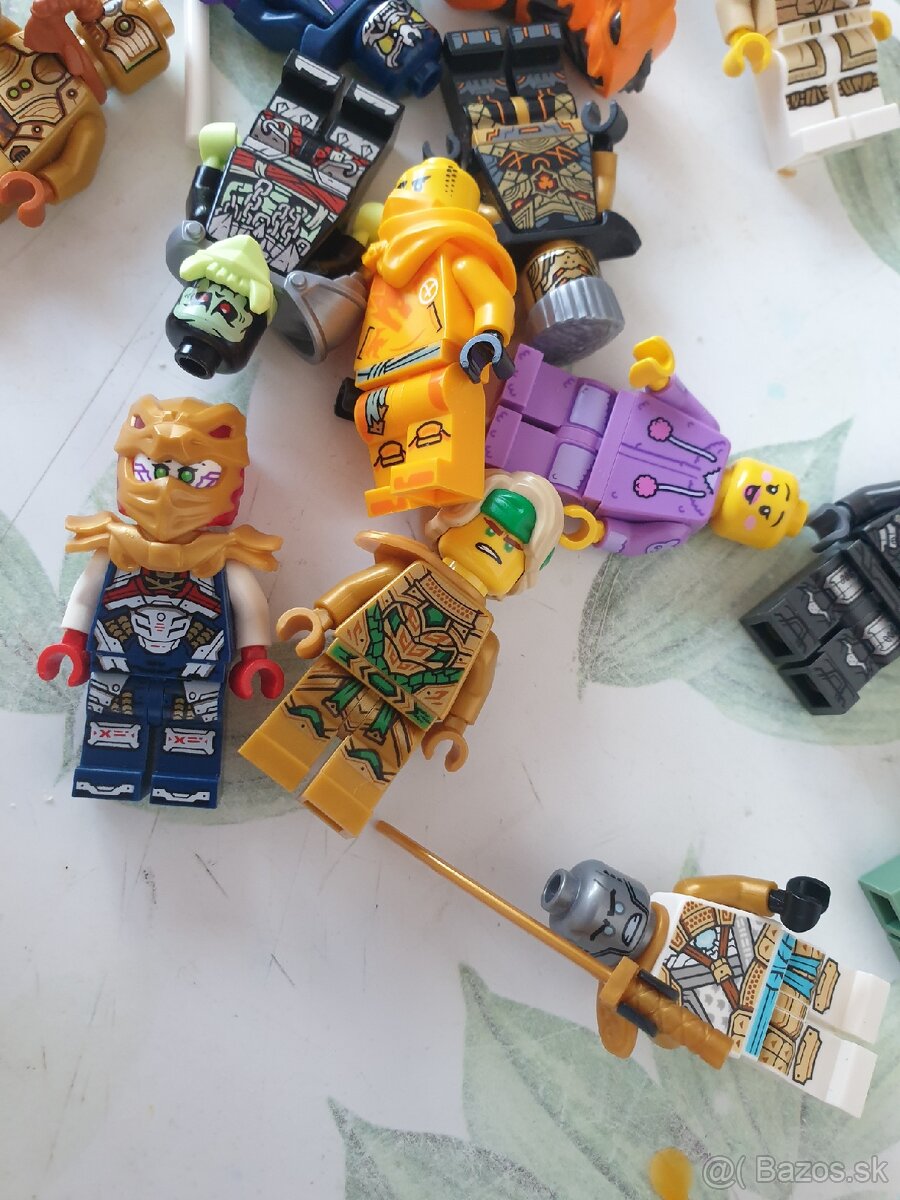 Lego minifigurky - 9