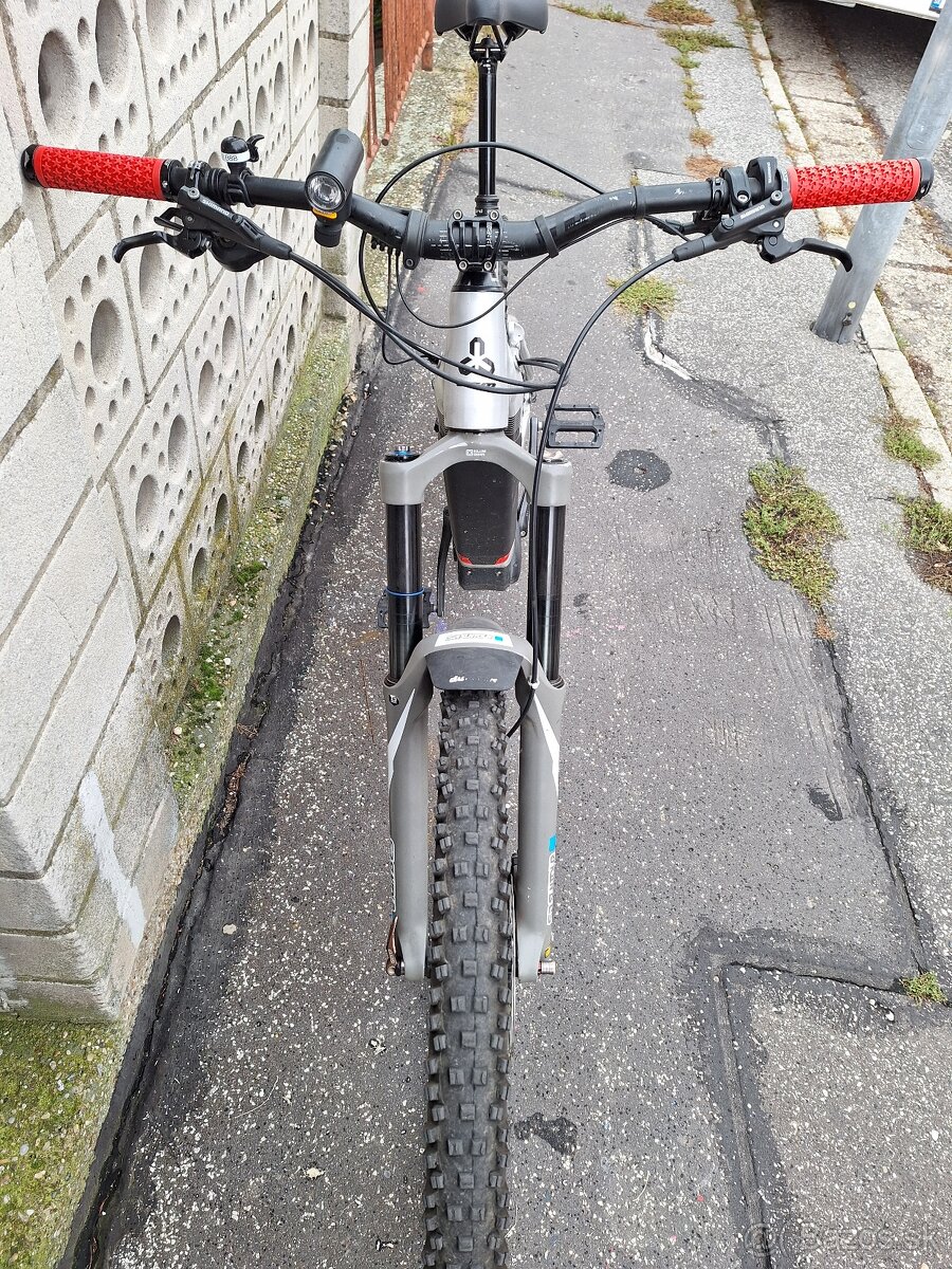 Predam zjazdový bicykel CTM - 9