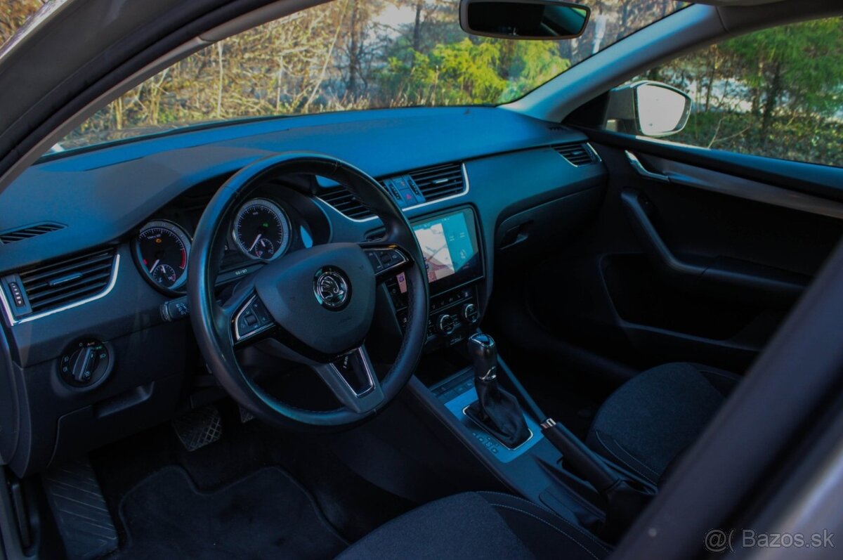 Škoda Octavia Combi 2.0 TDI Team DSG - 9