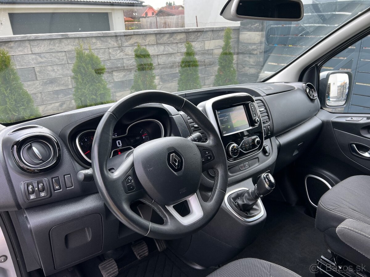 Renault Trafic 2.0 dCi 107kw Spaceclass - 9
