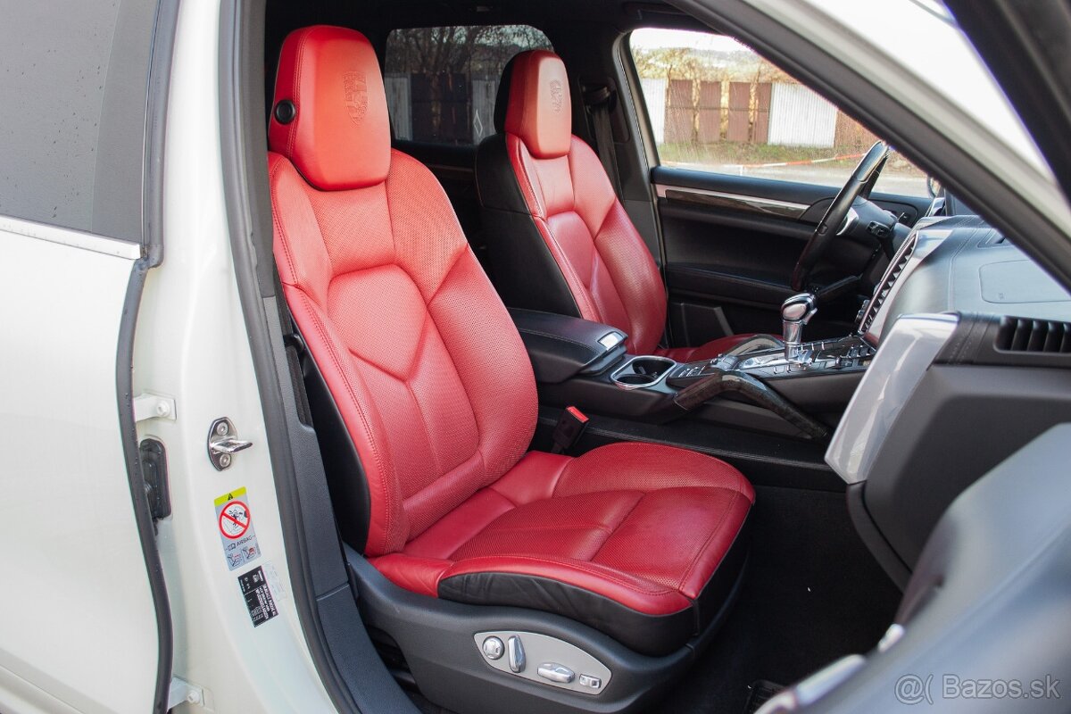 Porsche Cayenne 3.0 TDi Diesel Tiptronic S - 9