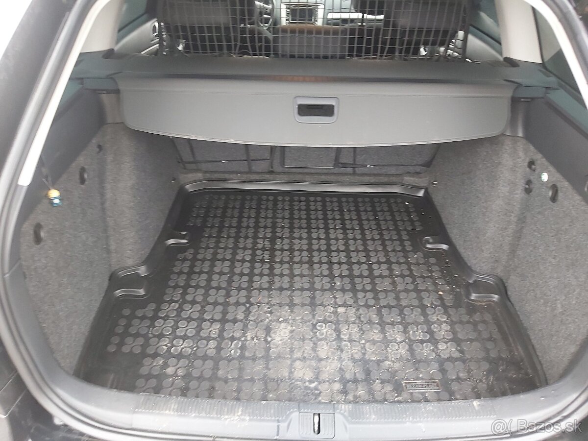 Škoda Octavia Combi 1.6 TDI CR DPF Elegance - 9