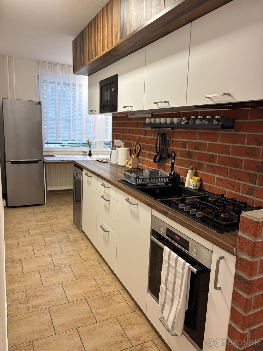 Ubytovanie Nitra - Centrum - 9