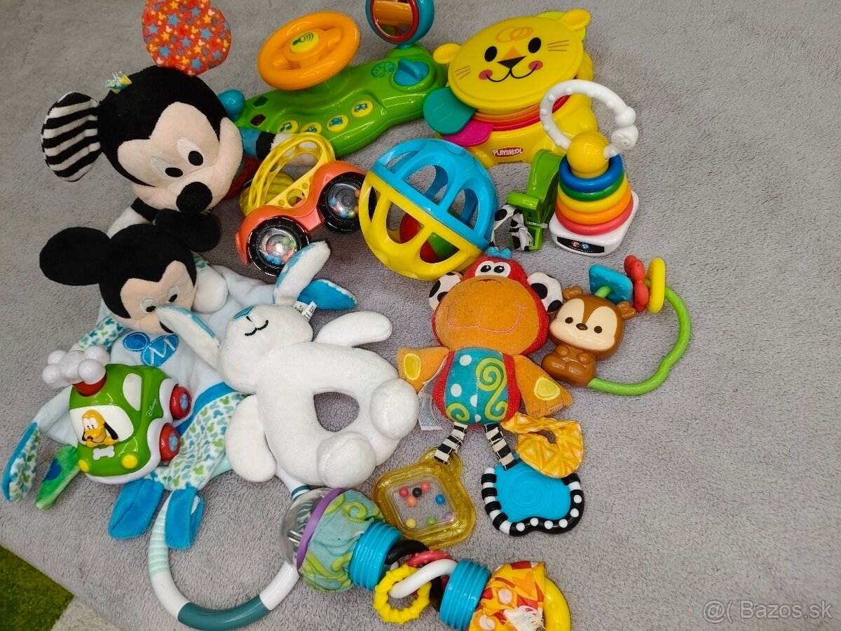 Mix hračiek pre babatka - 9