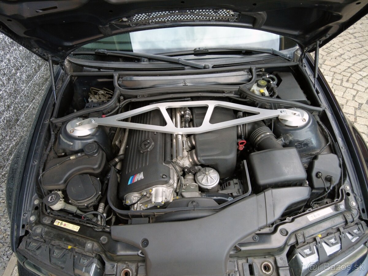 BMW M3 EU manuál - 9