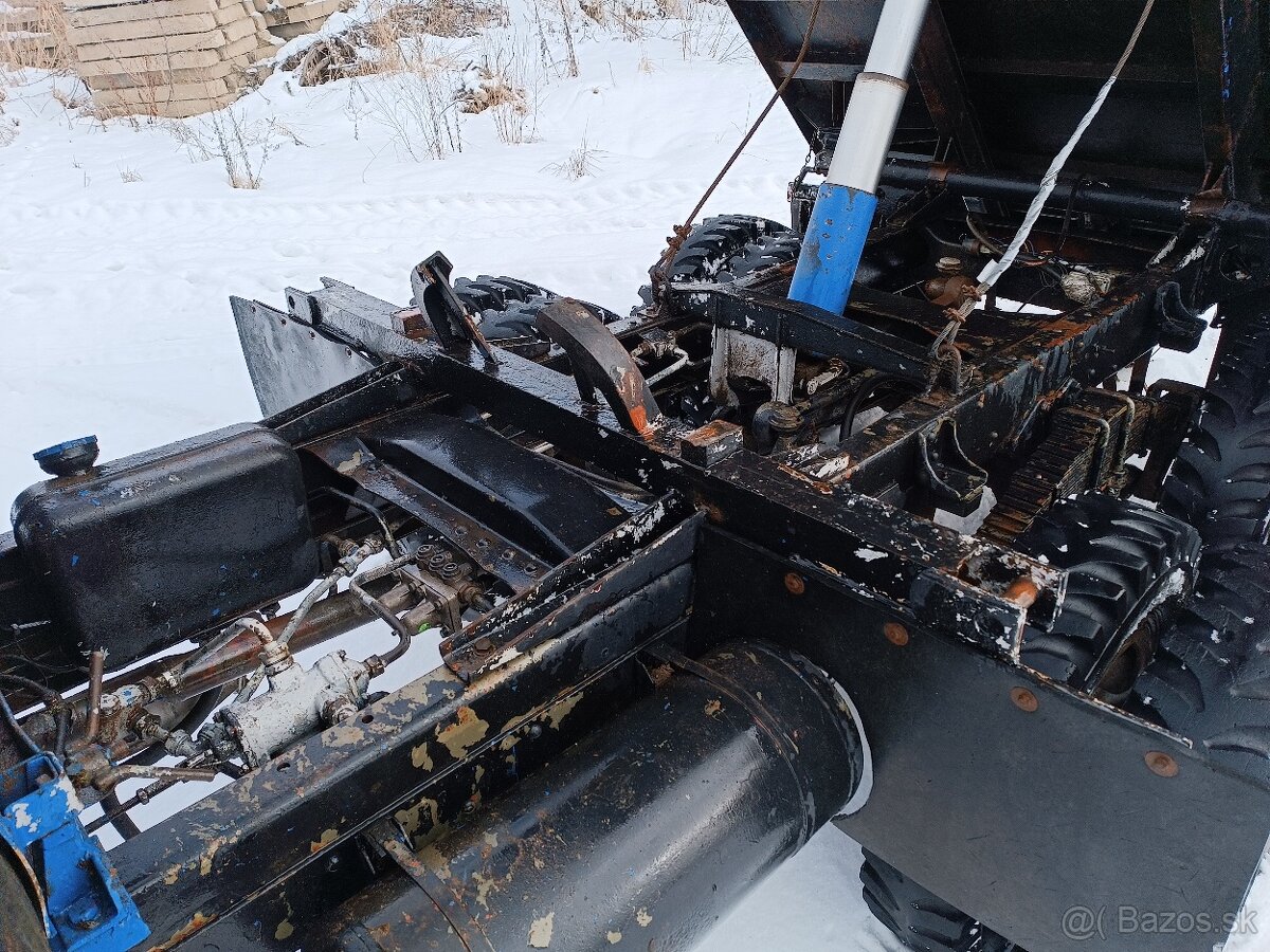 Praga V3S vyklapač s TP - 9