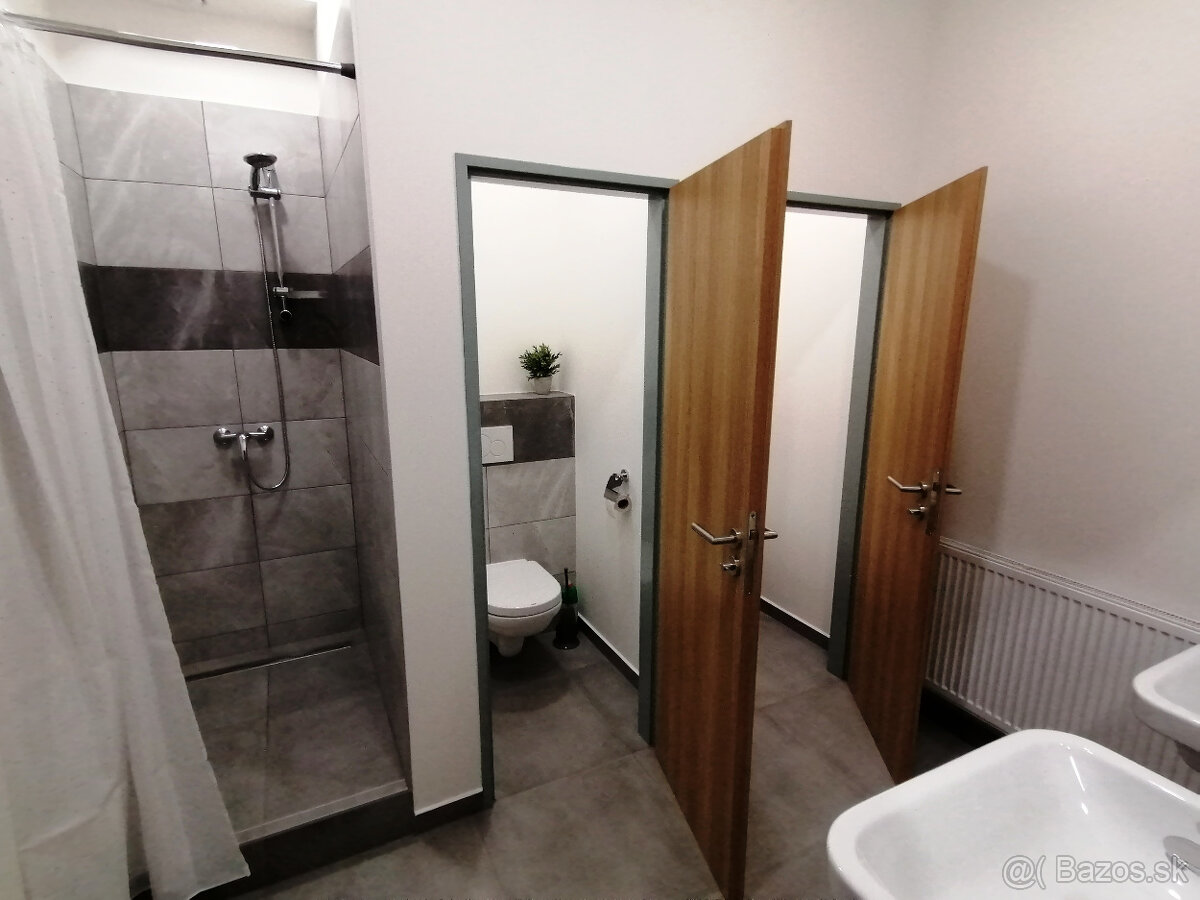 Krátkodobý prenájom-ubytovanie pre robotníkov BB - 9