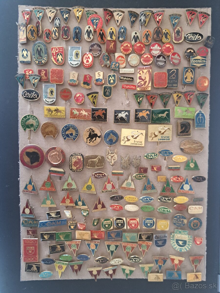 Predám odznaky 4 - 9