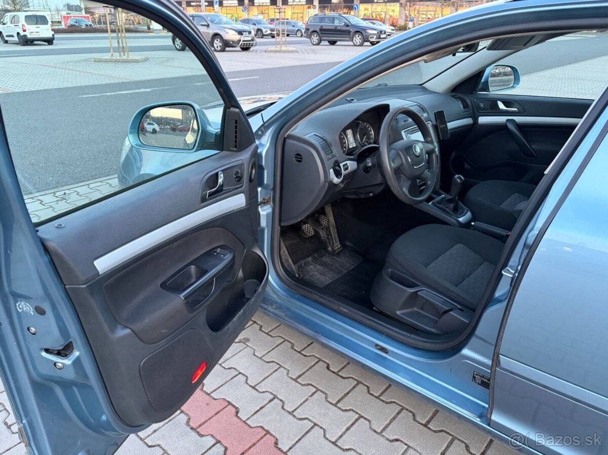Škoda Octavia II 2.0 TDi 103kw - 9