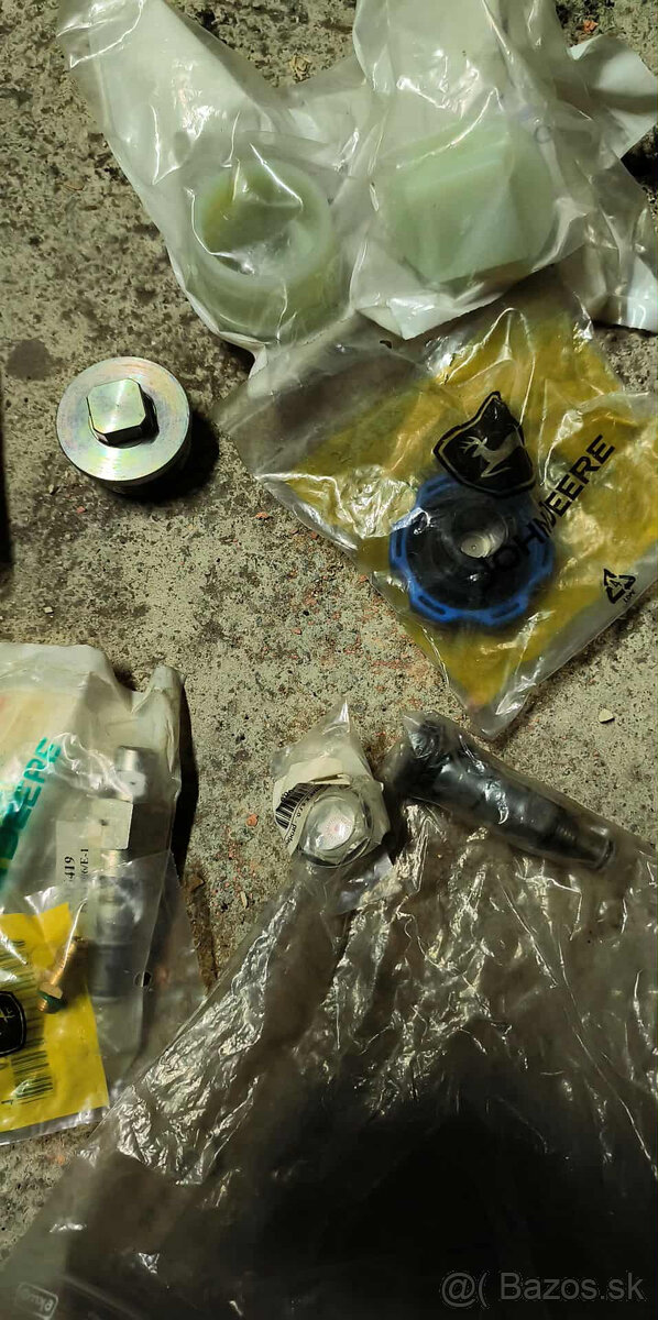 Timberjack ,John Deere diely 3 - 9