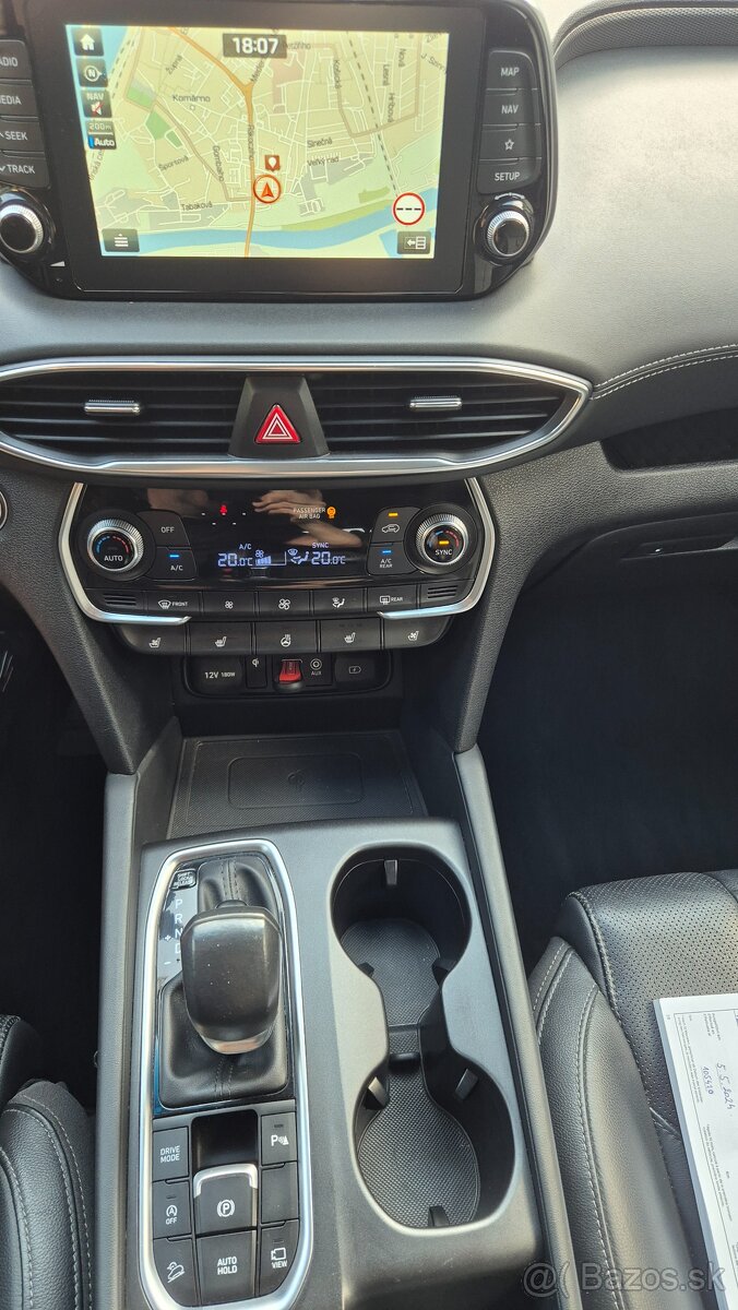 Hyundai Santa Fe 2.2 CRDi Vertex Premium 4x4 A/T 7miestné - 9