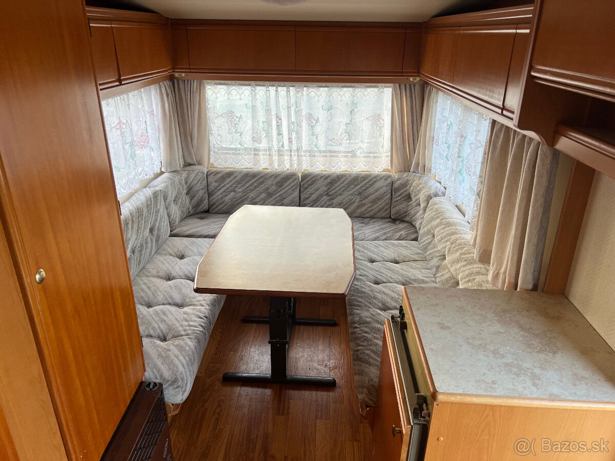 Karavan Wilk De luxe 400 - 9