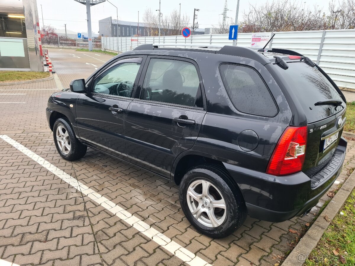 Kia Sportage facelift 2,0benzin/Lpg rok 2009 - 9