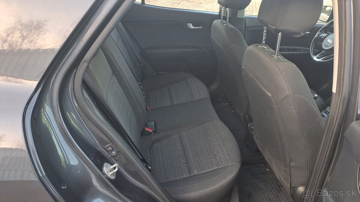 Kia Stonic 1.6 CRDi - 9