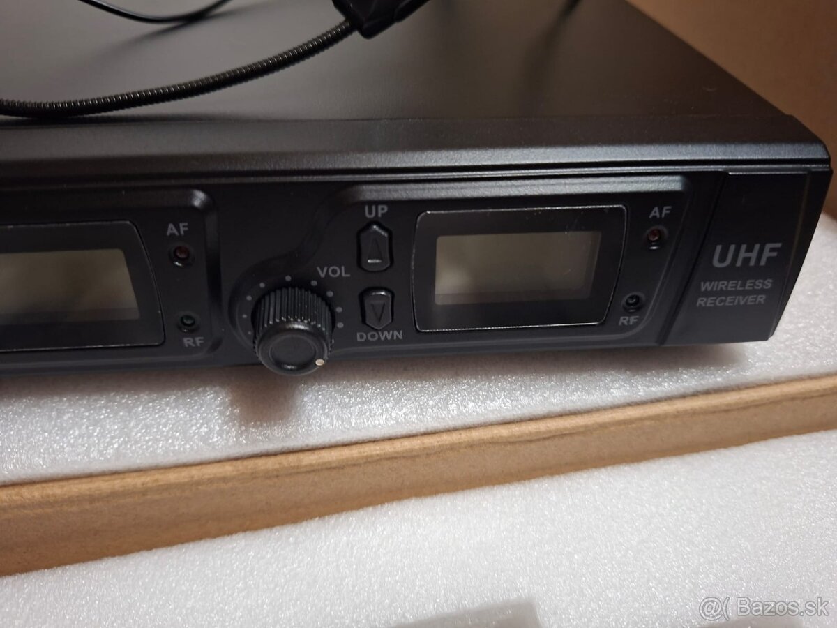 bezdrôtový mikrofónový set AUNA UHF-550 Quarterr2 (4-CH) - 9