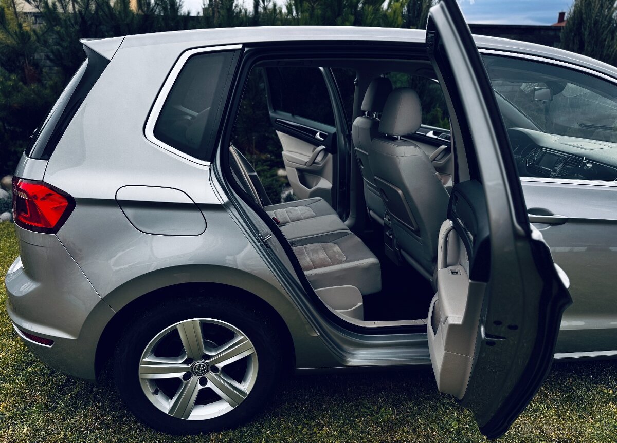 VW Golf Sportsvan benzín Highline 1.4 TSI BMT - 9