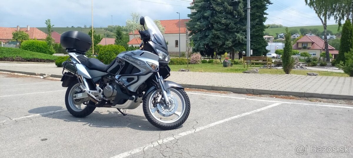 Honda XL 1000 Varadero - 9