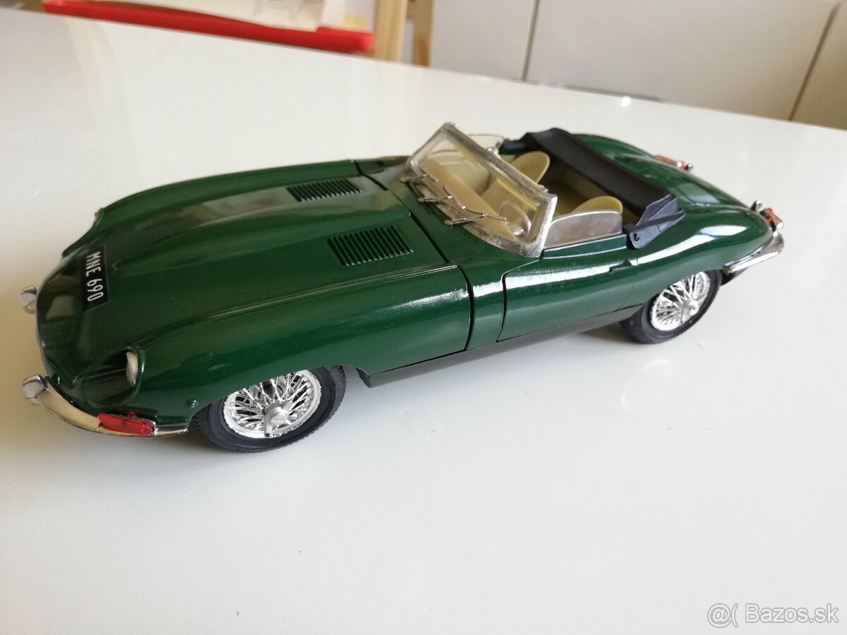 1:18 JAGUAR XK.E - 9