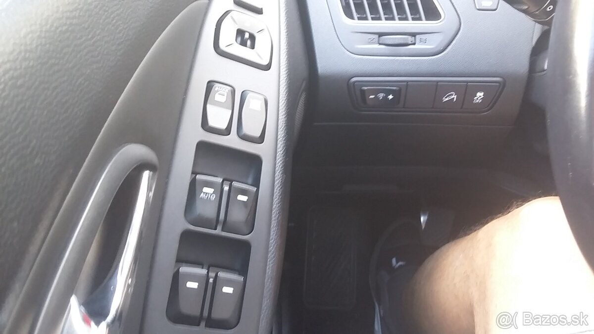 HYUNDAI ix35 1.6GDI MT 2013 - 9