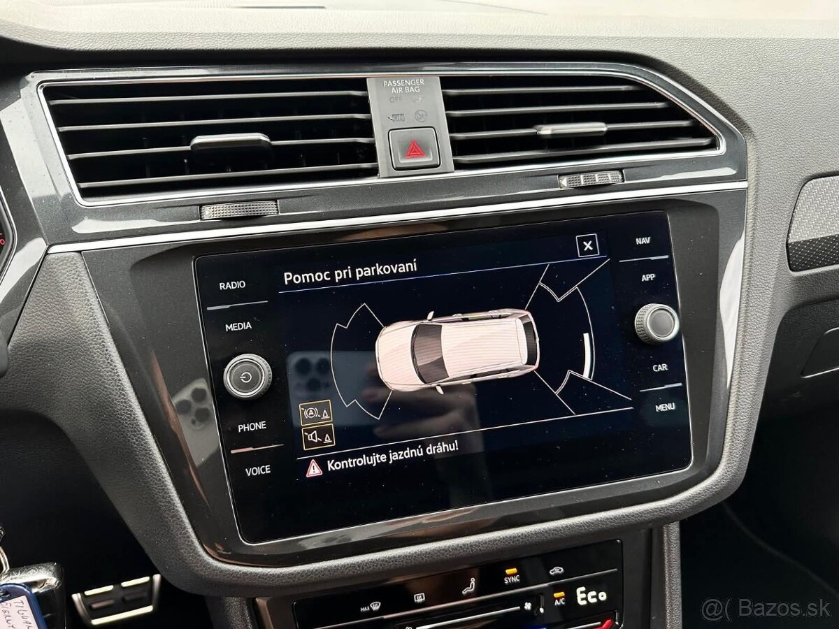 Tiguan 1,4 TSI eHybrid R-line 180kW Full LED Top stav - 9