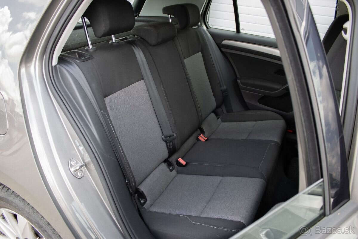 Volkswagen Golf 1.2 TSI - 9